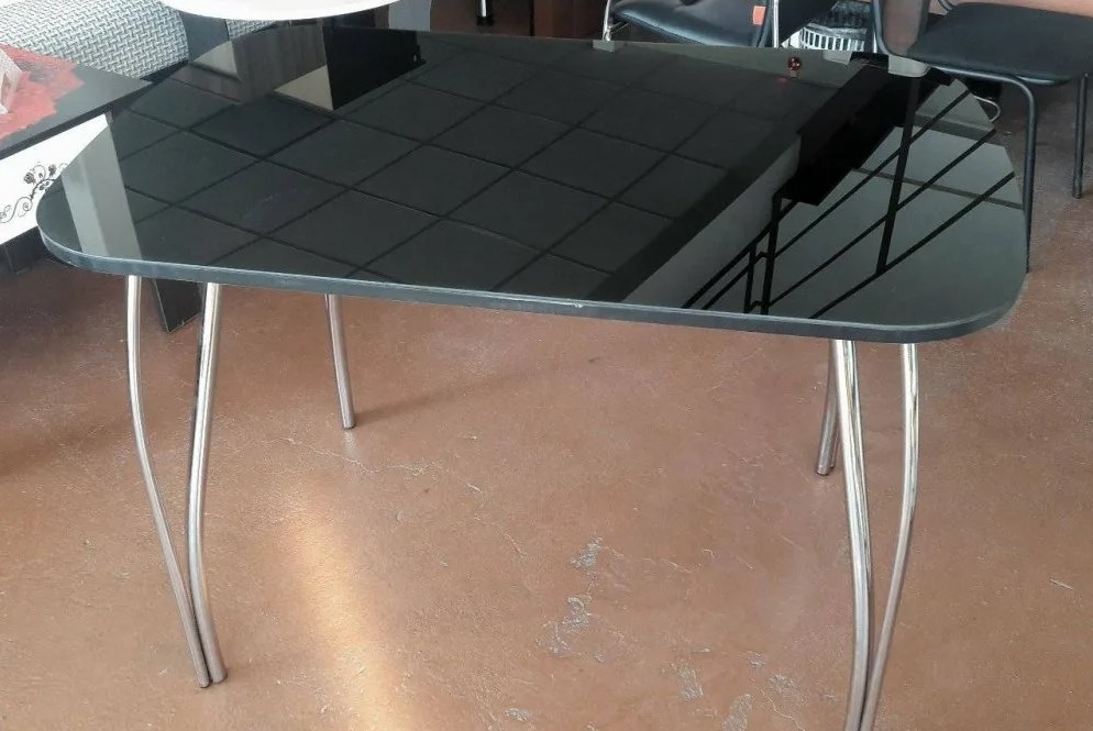 Стол обеденный АГАТ с опорами ХРОМ 100х60 см