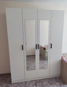 Шкаф комбинированный ЛАРС 1,6 с зеркалом