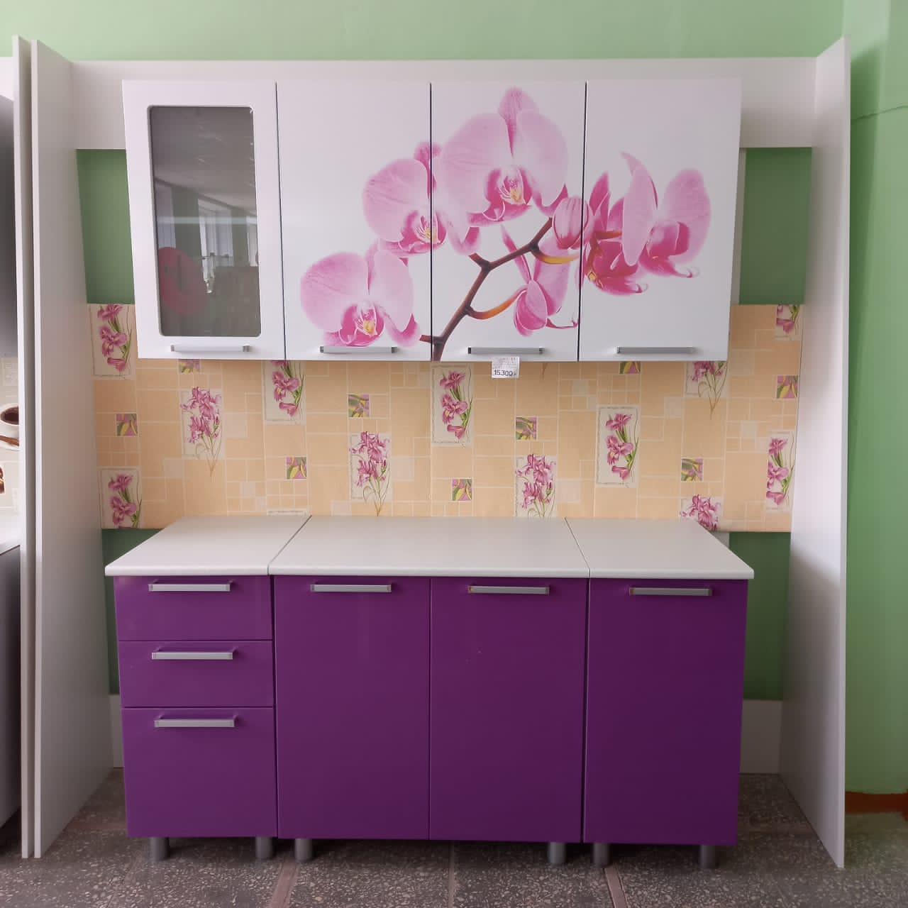 Кухонный гарнитур орхидея